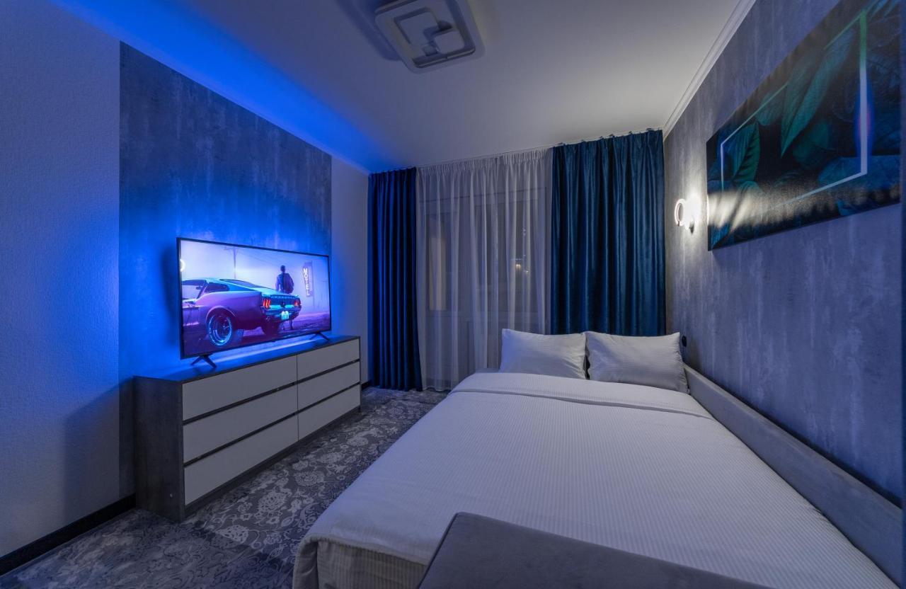 Modern 3 bedroom apartment Kiev Buitenkant foto