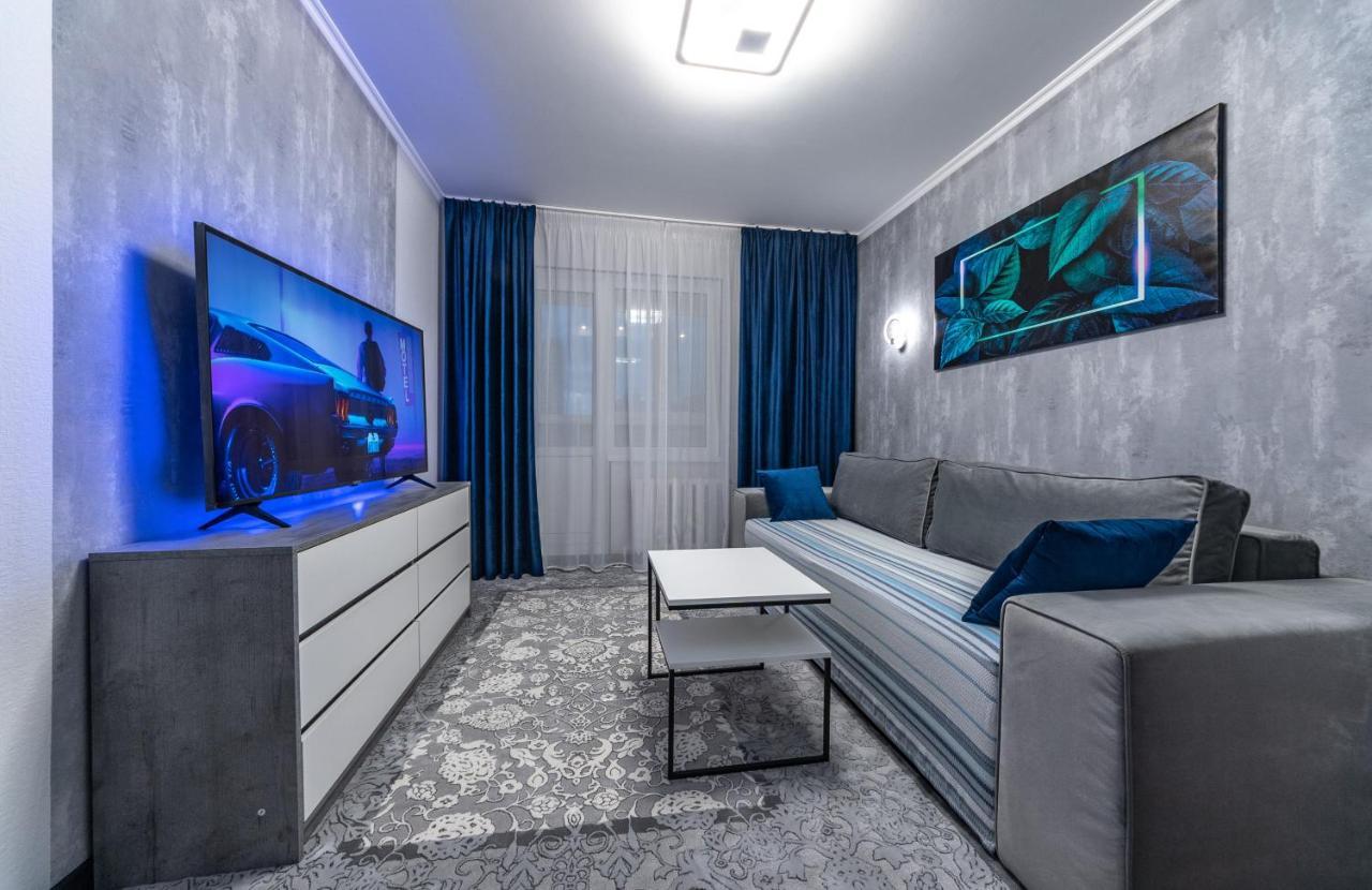Modern 3 bedroom apartment Kiev Buitenkant foto